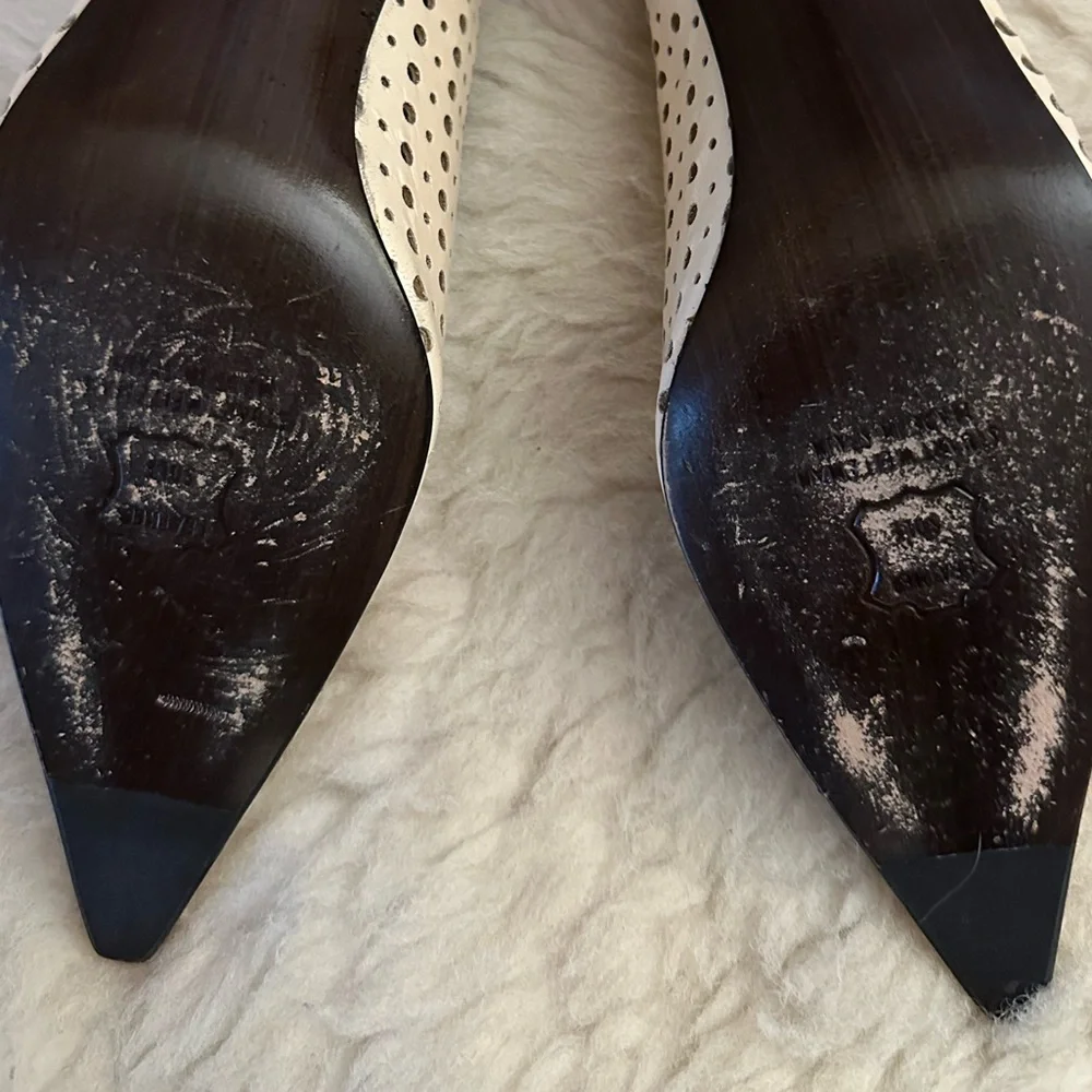 Stuart Weitzman Cream Heels Size 8.5 Narrow EUC - Picture 4 of 7